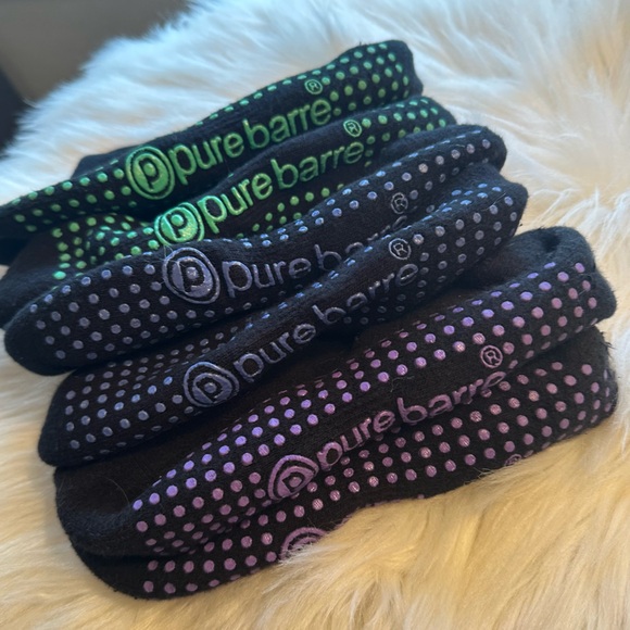 Pure Barre Black Non-Slip Grip Ankle Socks - Picture 11 of 12